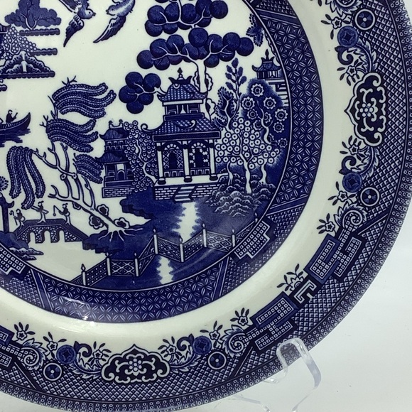 Churchill England Blue and White Willow Dinner Plate - Picture 7 of 9